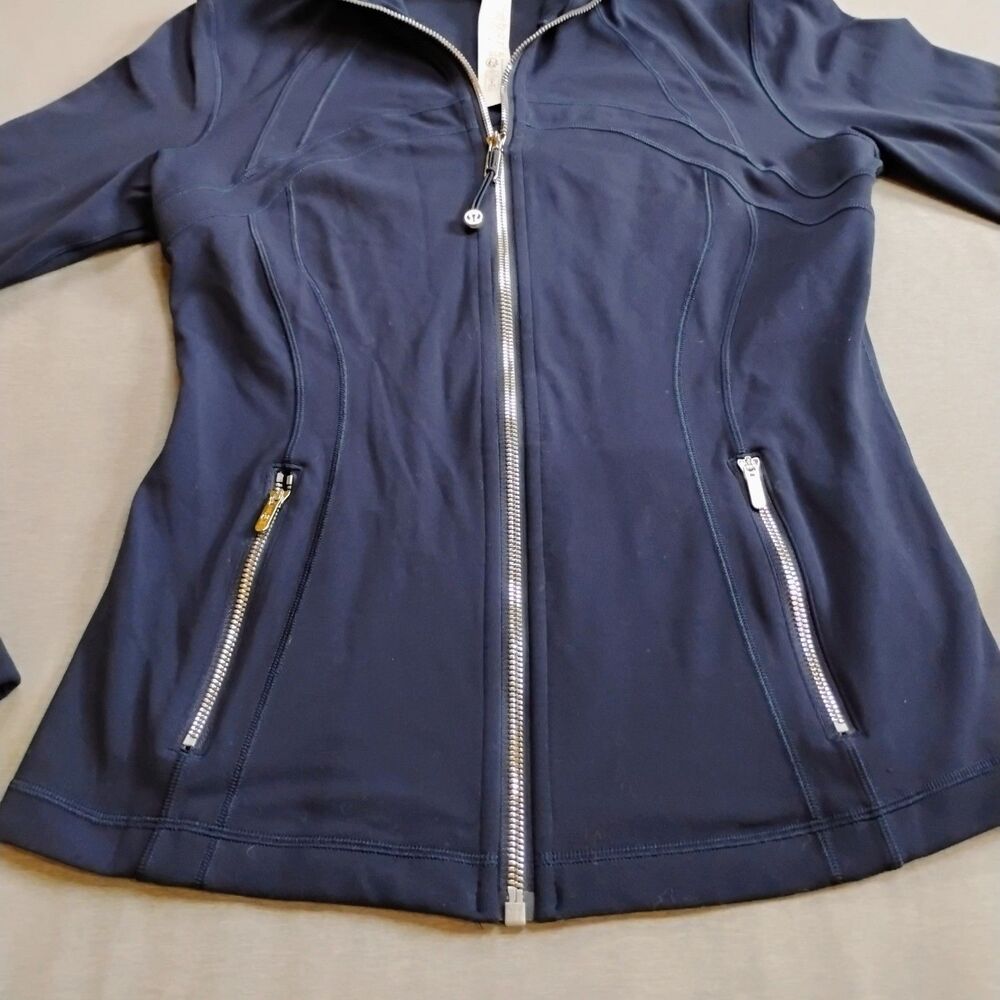 Lululemon Define Jacket Size 8 Navy Blue Full Zip Luon Yoga Running Activewear - Picture 2 of 16